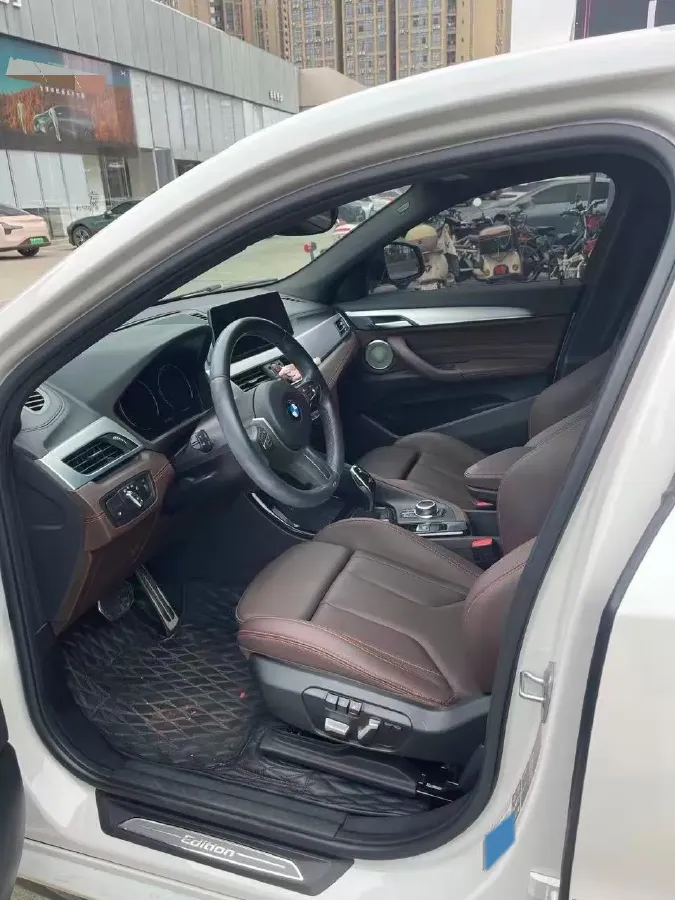 2021 BMW X2 2.0T 192HP L4 8AT,autocango,china used car exporter,china ev exporter,chinese used car exporter,chinese used ev exporter