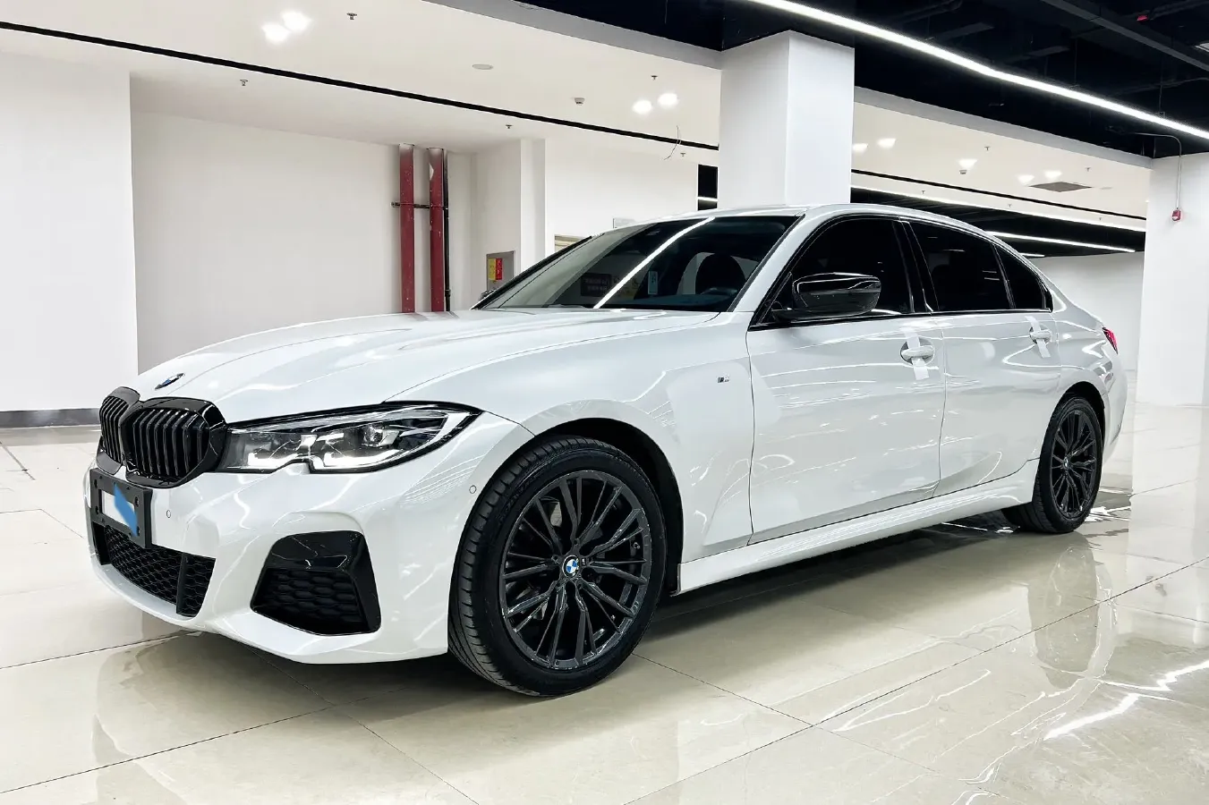 2021 BMW 3 Series 2.0T 184HP L4 8AT,autocango,china used car exporter,china ev exporter,chinese used car exporter,chinese used ev exporter