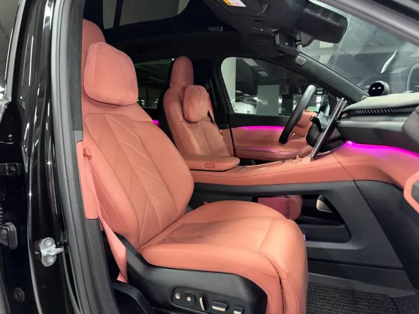 2024 Jaguar F-PACE 2.0T 250HP L4 8AT,autocango,china used car exporter,china ev exporter,chinese used car exporter,chinese used ev exporter