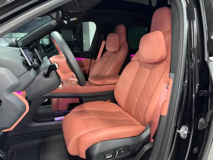 2024 Jaguar F-PACE 2.0T 250HP L4 8AT,autocango,china used car exporter,china ev exporter,chinese used car exporter,chinese used ev exporter