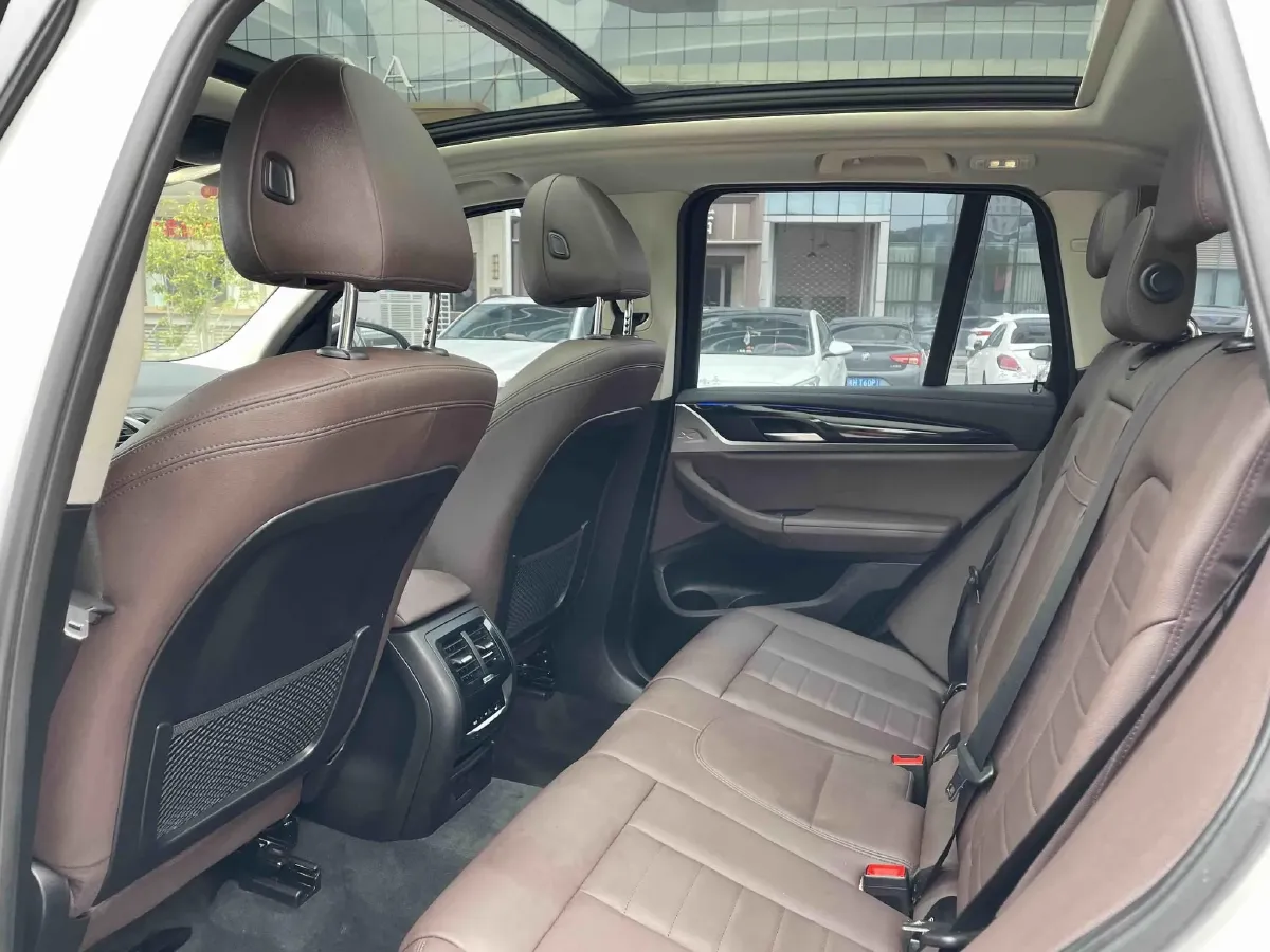 2020 BMW X3 2.0T 184HP L4 8AT,autocango,china used car exporter,china ev exporter,chinese used car exporter,chinese used ev exporter