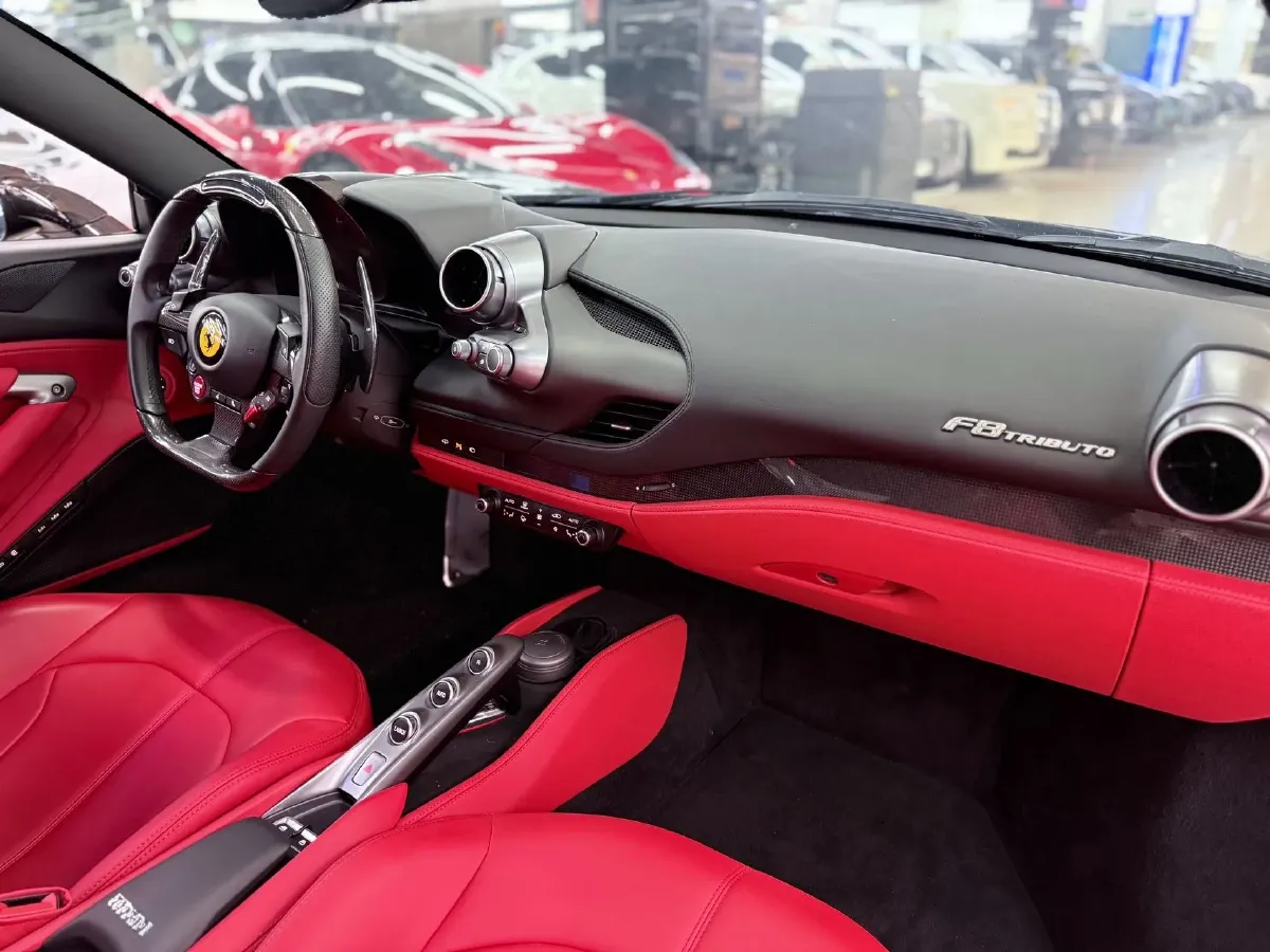 2019 Aston Martin DB11 5.2T 639HP V12 8AT,autocango,china used car exporter,china ev exporter,chinese used car exporter,chinese used ev exporter