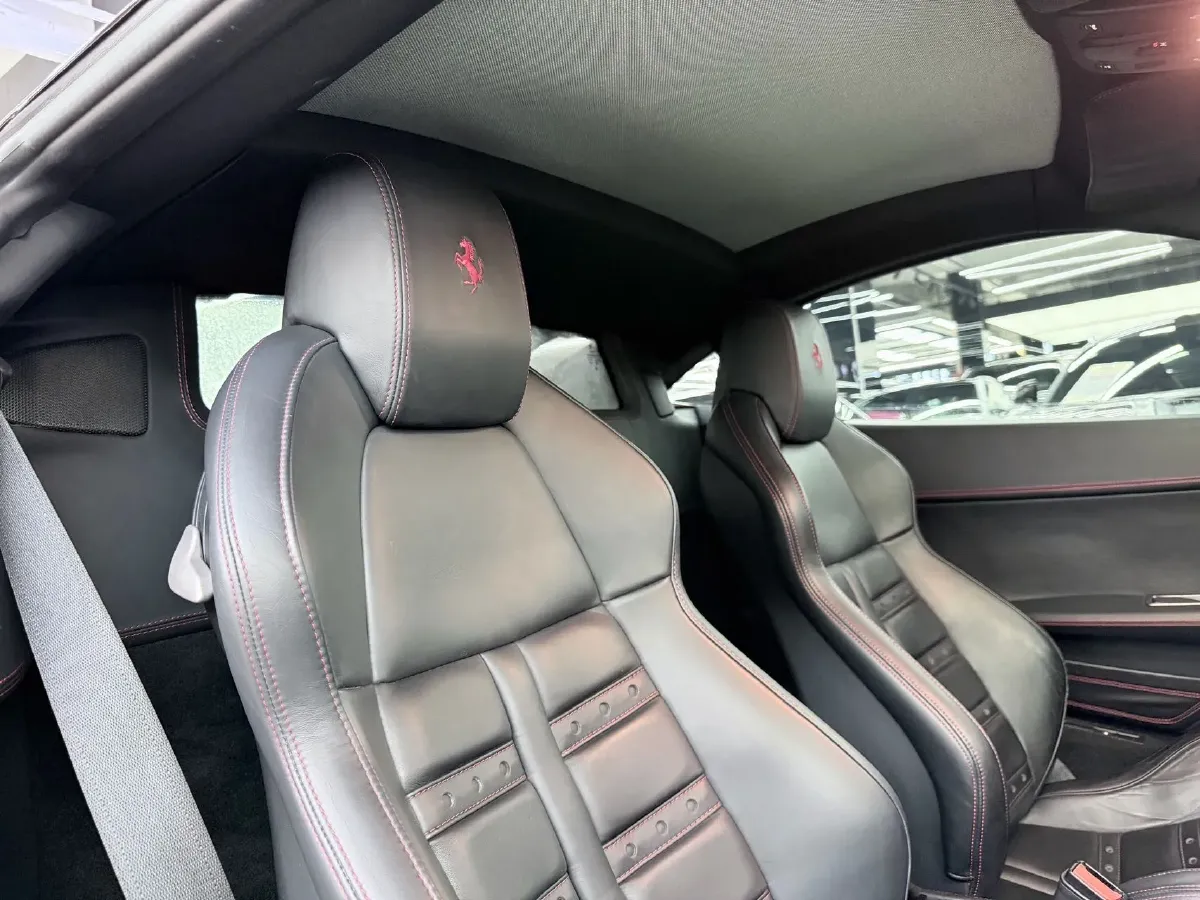 2011 Ferrari 458 4.5L 570HP V8 7DCT,autocango,china used car exporter,china ev exporter,chinese used car exporter,chinese used ev exporter