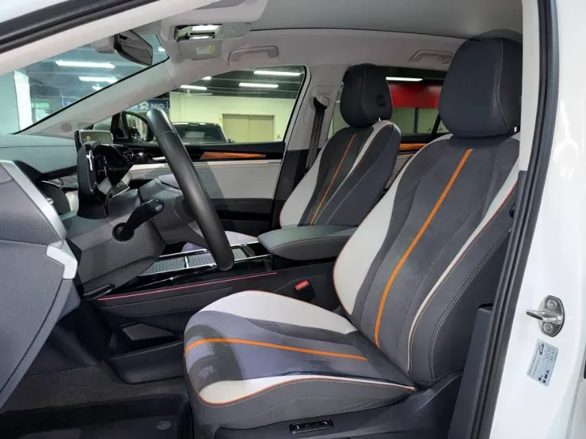 2022 Volkswagen ID.6 Crozz BEV 84.8KWH,autocango,china used car exporter,china ev exporter,chinese used car exporter,chinese used ev exporter