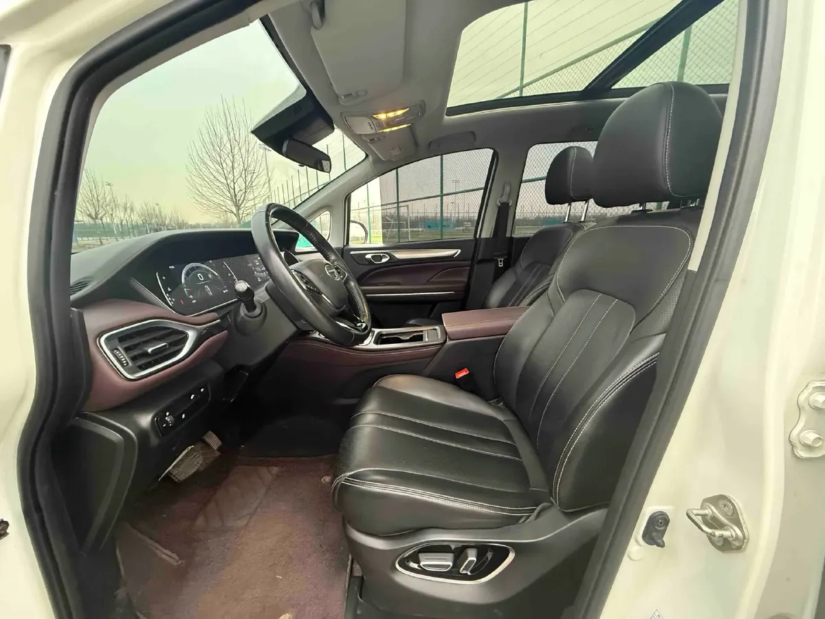 2021 GAC Trumpchi M6 1.5T 169HP L4 7DCT,autocango,china used car exporter,china ev exporter,chinese used car exporter,chinese used ev exporter
