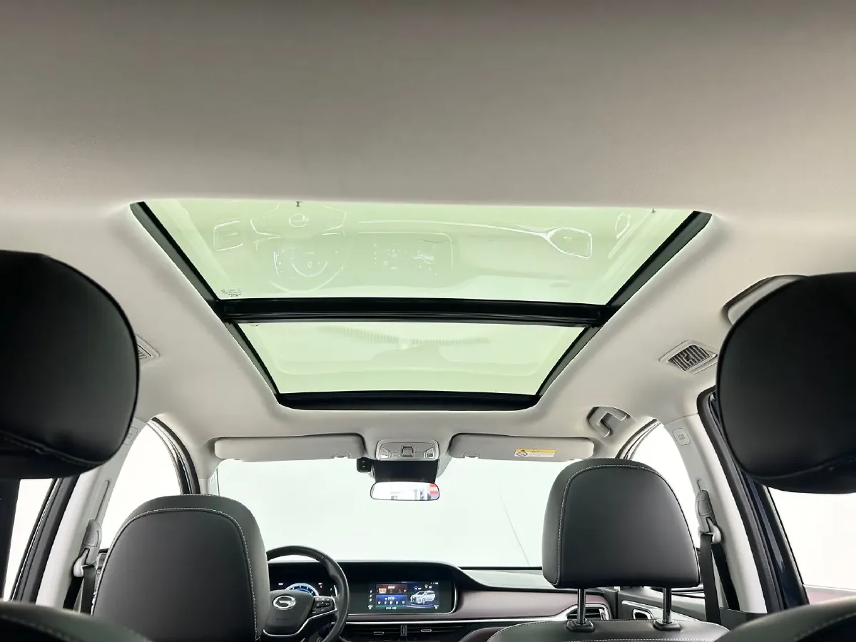 2021 GAC Trumpchi M6 1.5T 169HP L4 7DCT,autocango,china used car exporter,china ev exporter,chinese used car exporter,chinese used ev exporter