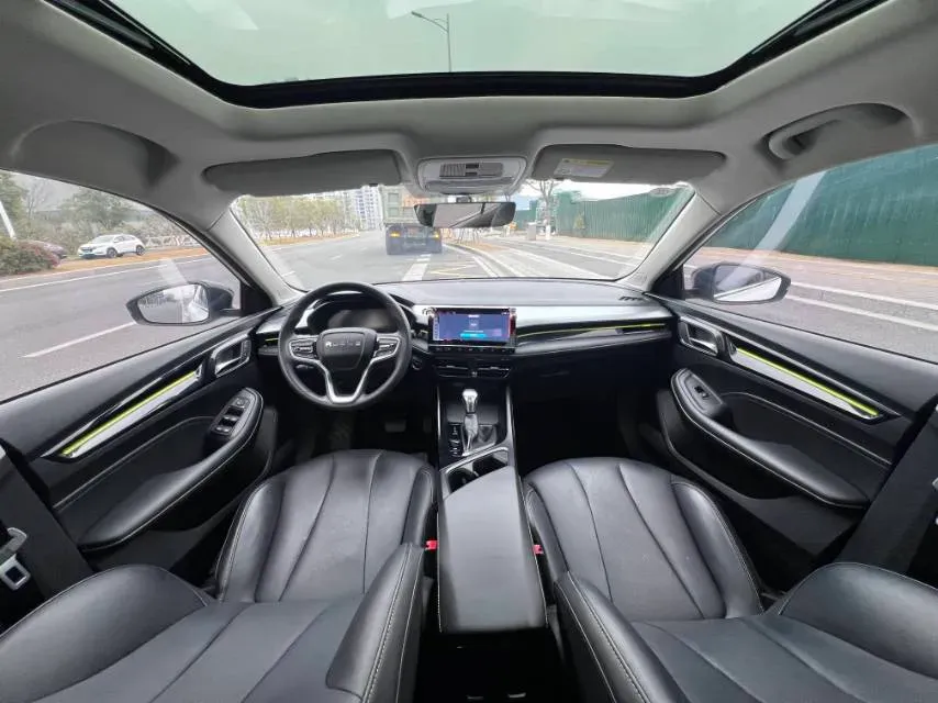 2021 Roewe i5 1.5L 120HP L4 CVT,autocango,china used car exporter,china ev exporter,chinese used car exporter,chinese used ev exporter