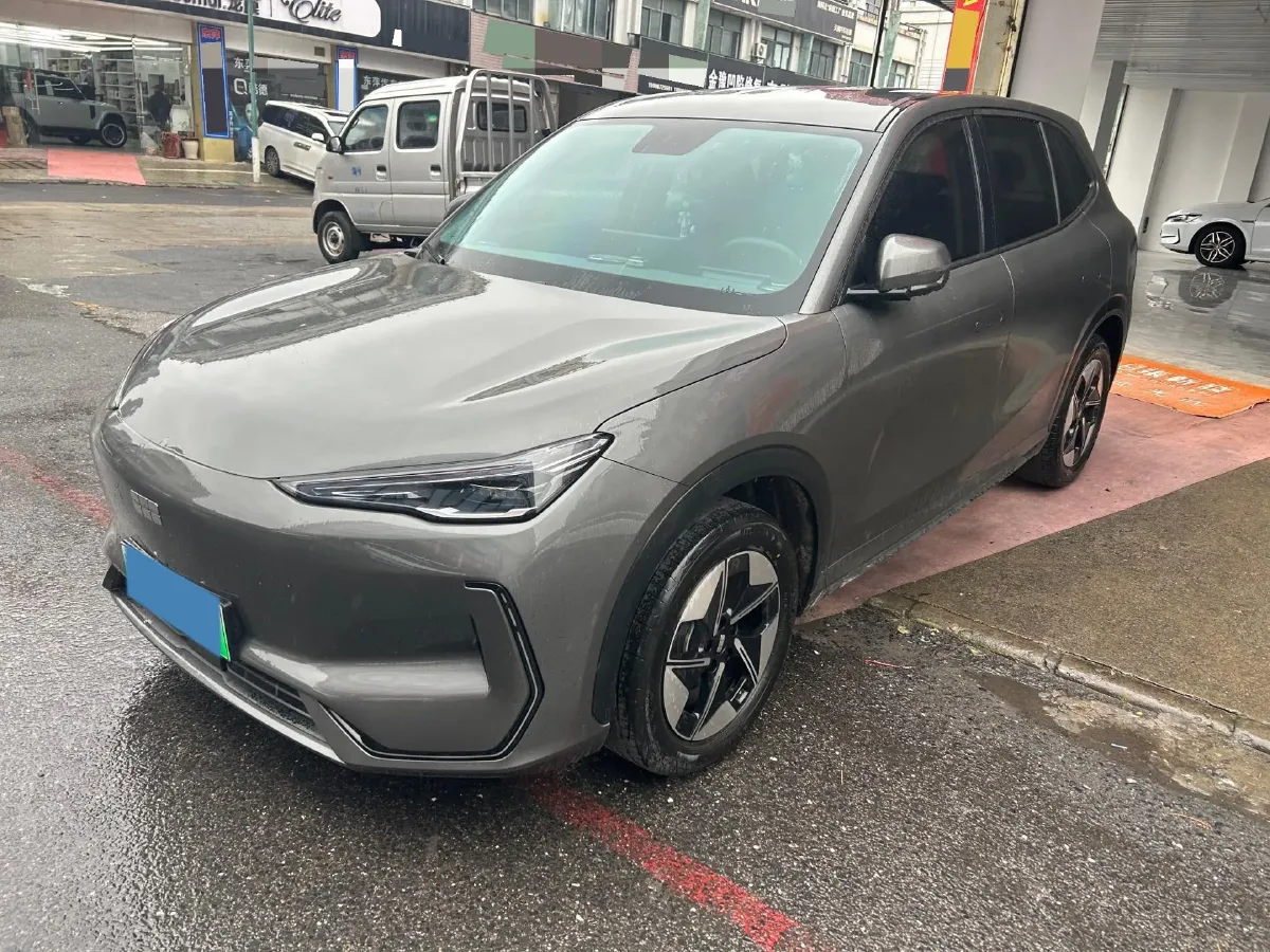2024 LanDian E5 1.5L 110HP L4 E-CVT PHEV 17.52KWH,autocango,china used car exporter,china ev exporter,chinese used car exporter,chinese used ev exporter