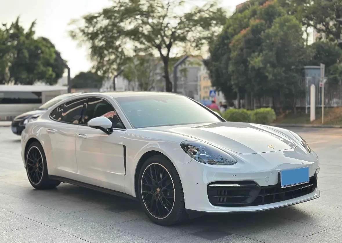 2021 Porsche Panamera 2.9T 330HP V6 8DCT,autocango,china used car exporter,china ev exporter,chinese used car exporter,chinese used ev exporter