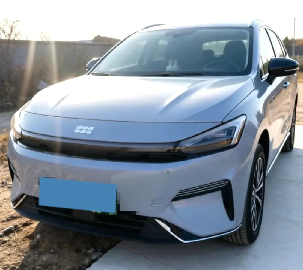 2024 Geely Galaxy L6 1.5T 163HP L4 3DHT PHEV,autocango,china used car exporter,china ev exporter,chinese used car exporter,chinese used ev exporter