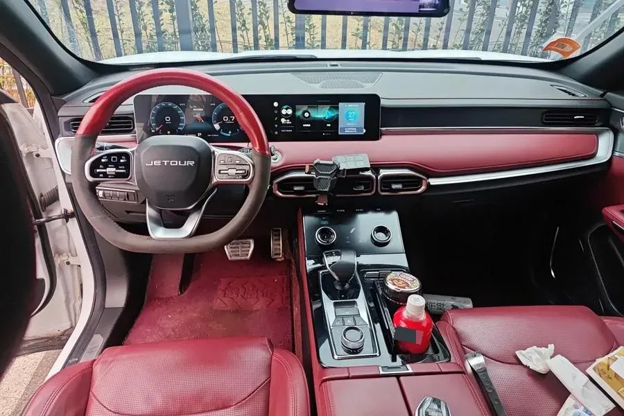 2021 Jetour X70 1.6T 197HP L4 7DCT,autocango,china used car exporter,china ev exporter,chinese used car exporter,chinese used ev exporter