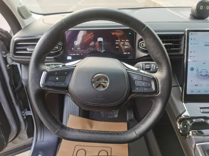 2020 NIO ES8 BEV 70KWH,autocango,china used car exporter,china ev exporter,chinese used car exporter,chinese used ev exporter