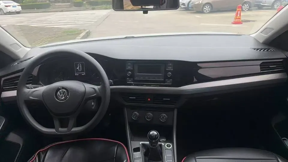 2018 Volkswagen Bora 1.5L 110HP L4 5MT,autocango,china used car exporter,china ev exporter,chinese used car exporter,chinese used ev exporter