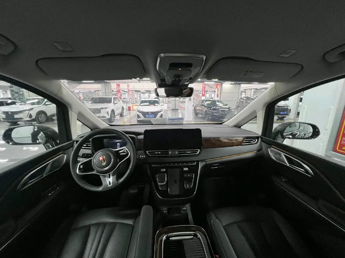 2023 HongQi HQ9 2.0T 252HP L4 8AT,autocango,china used car exporter,china ev exporter,chinese used car exporter,chinese used ev exporter