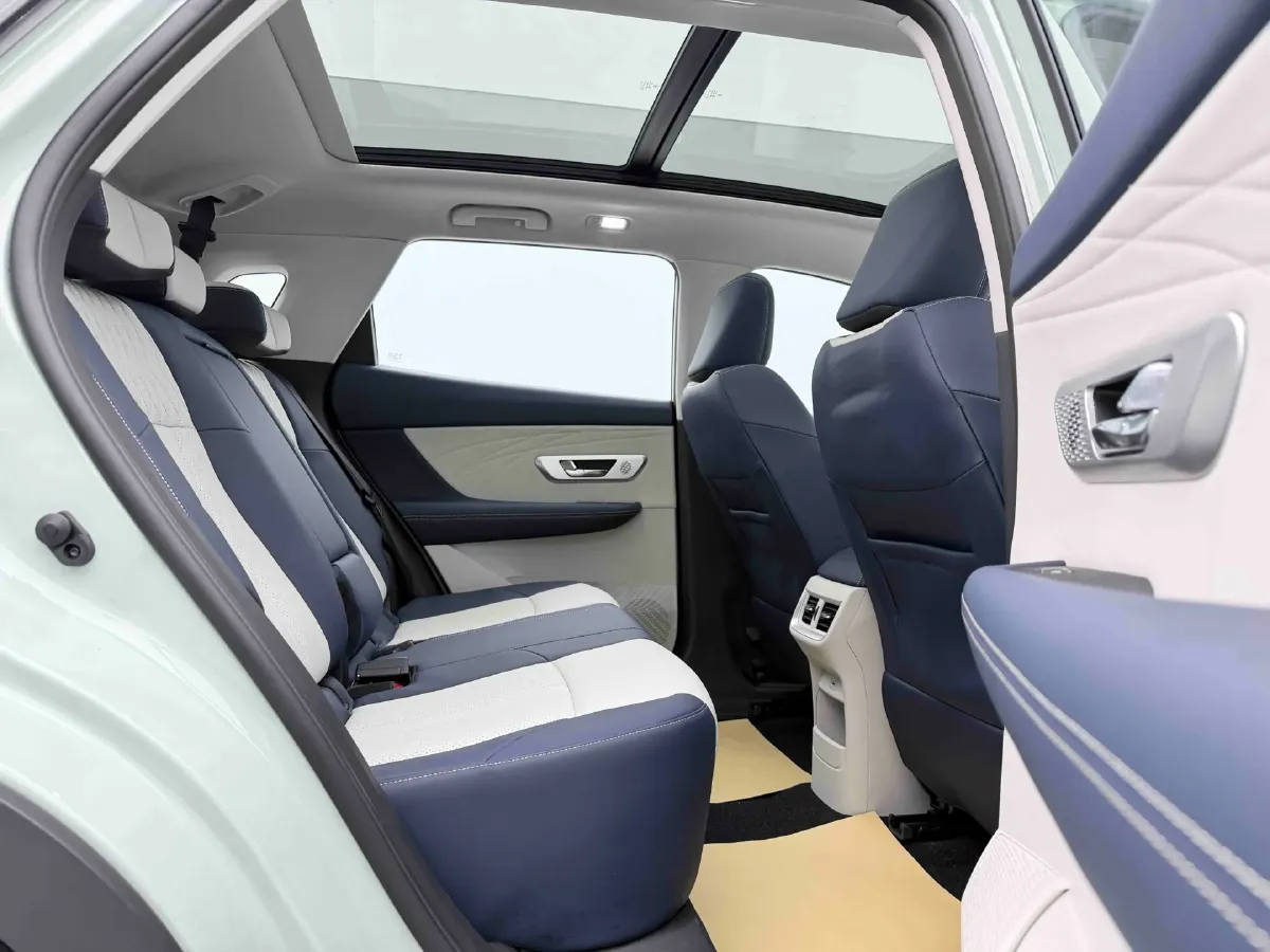 2022 DongFeng Aeolus HaoJi 1.5T 204HP L4 7DCT,autocango,china used car exporter,china ev exporter,chinese used car exporter,chinese used ev exporter