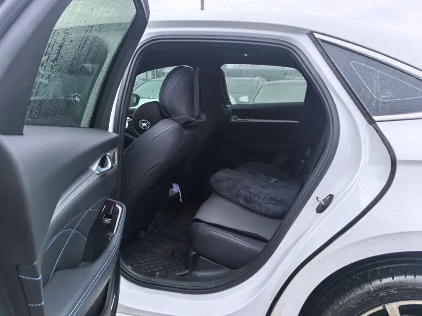 2025 Geely Preface 1.5T 181HP L4 7DCT,autocango,china used car exporter,china ev exporter,chinese used car exporter,chinese used ev exporter