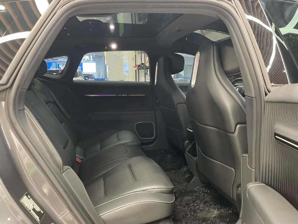 2024 Avatr 12 BEV 94.5KWH,autocango,china used car exporter,china ev exporter,chinese used car exporter,chinese used ev exporter