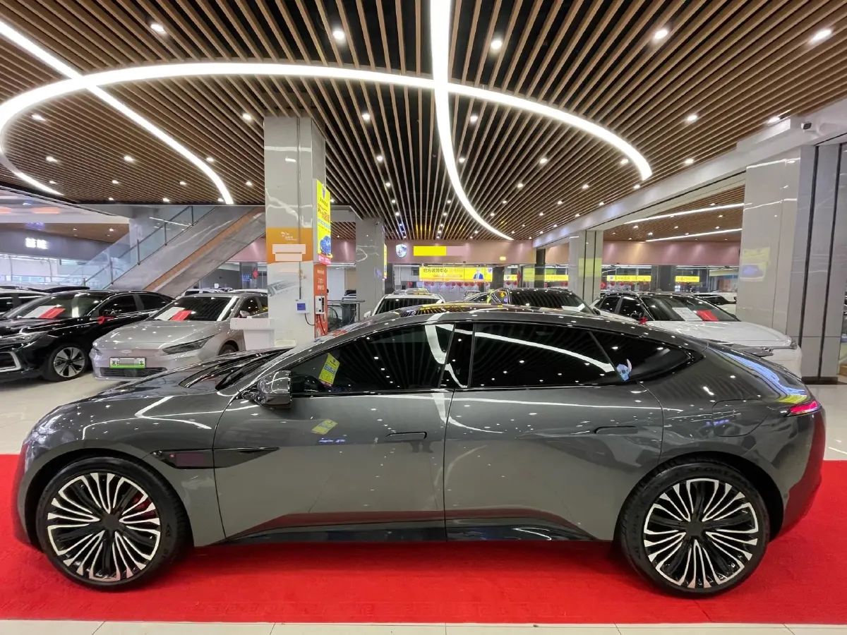 2024 Avatr 12 BEV 94.5KWH,autocango,china used car exporter,china ev exporter,chinese used car exporter,chinese used ev exporter