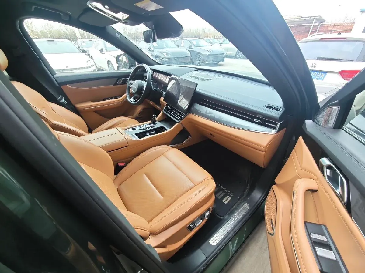 2024 LYNK&CO 09 EM-P 2.0T 254HP L4 3DHT PHEV 40.1KWH,autocango,china used car exporter,china ev exporter,chinese used car exporter,chinese used ev exporter