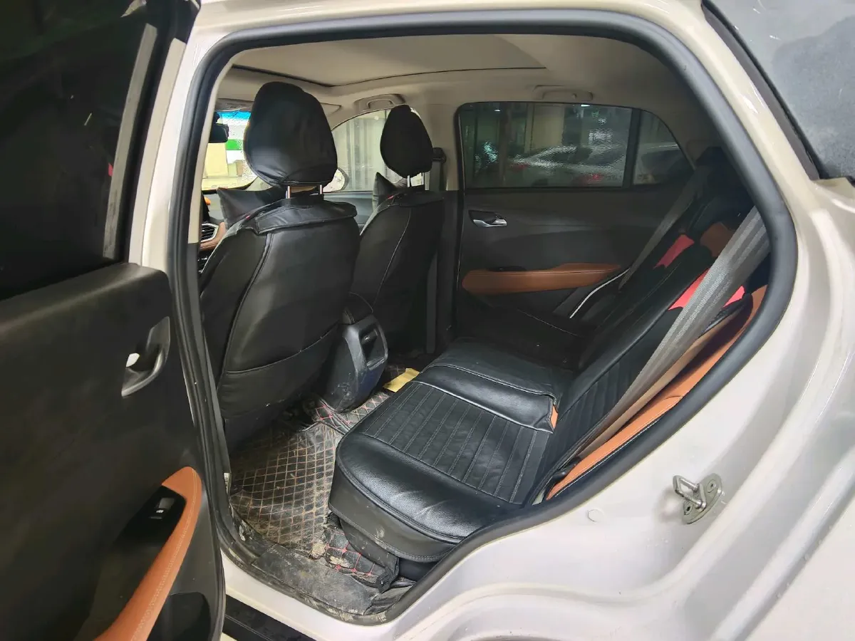 2017 BaoJun 510 1.5L 112HP L4 6MT,autocango,china used car exporter,china ev exporter,chinese used car exporter,chinese used ev exporter