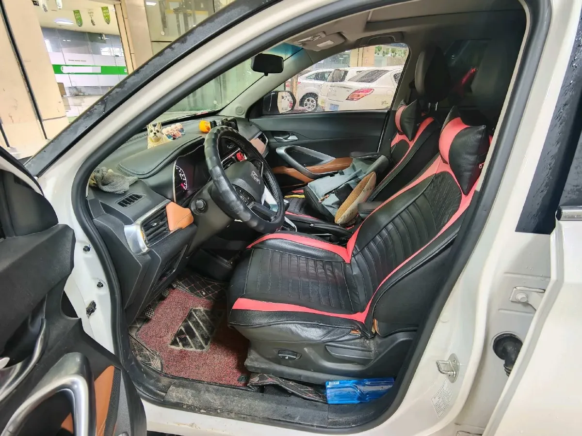 2017 BaoJun 510 1.5L 112HP L4 6MT,autocango,china used car exporter,china ev exporter,chinese used car exporter,chinese used ev exporter