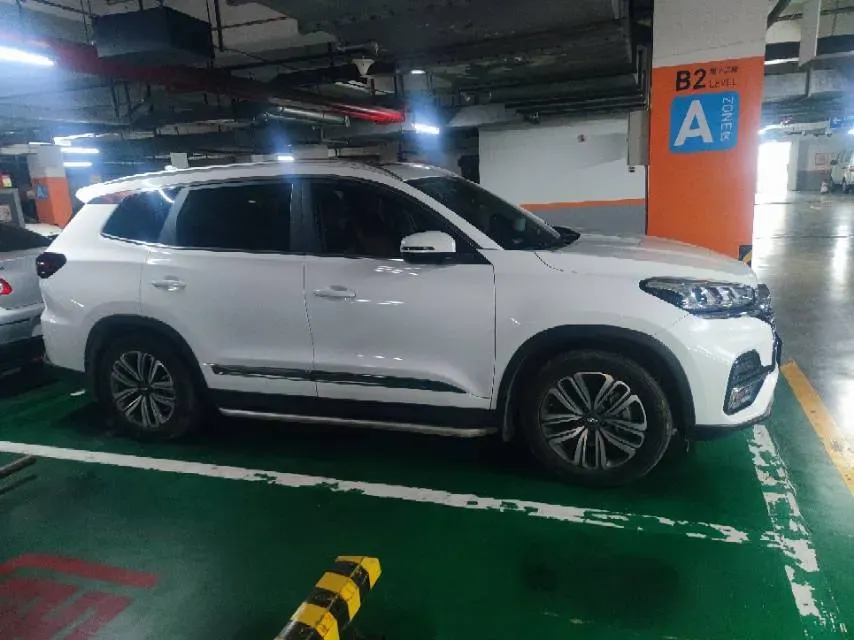 2021 Chery Tiggo 8 2.0T 254HP L4 7DCT,autocango,china used car exporter,china ev exporter,chinese used car exporter,chinese used ev exporter