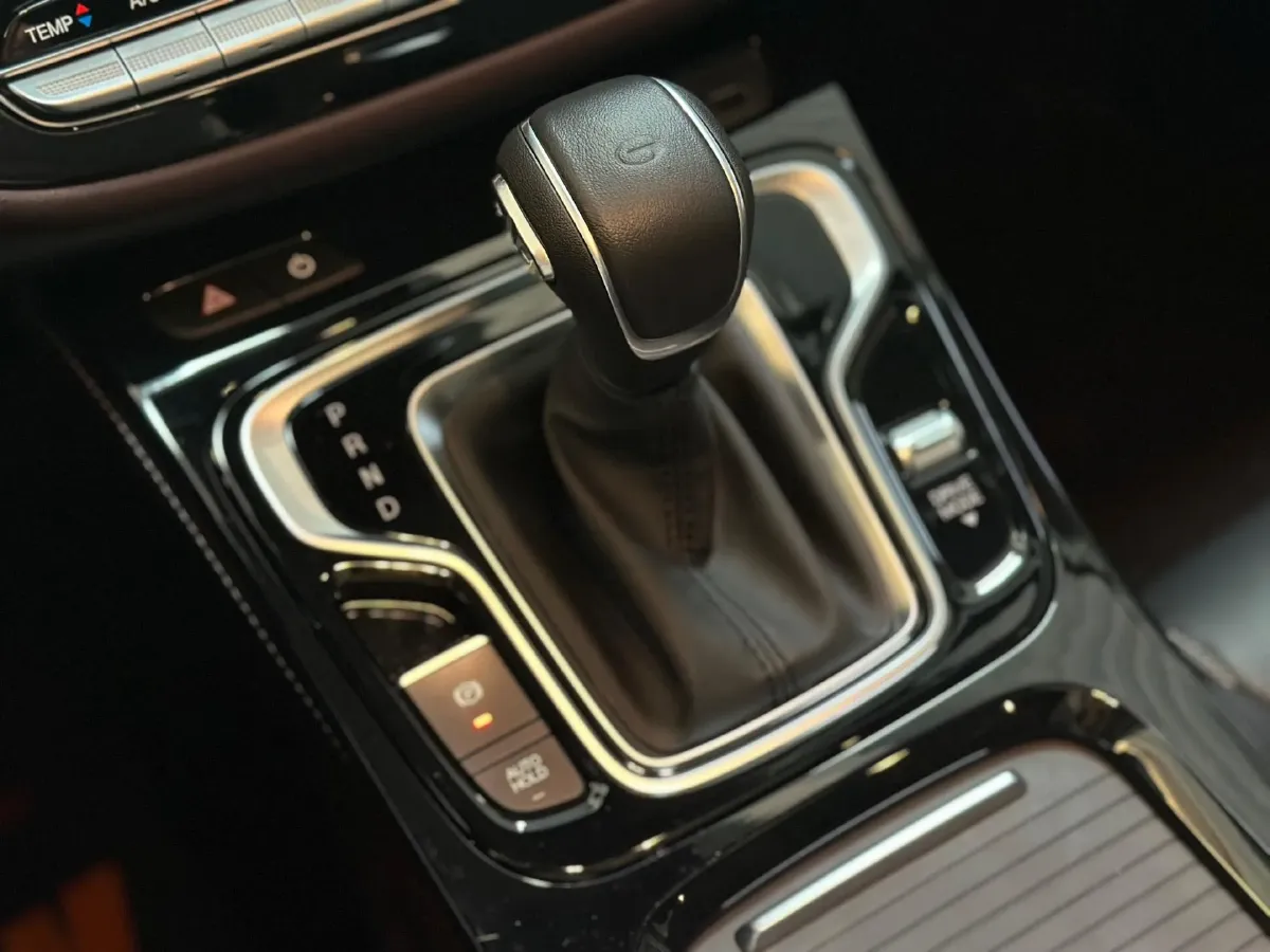 2023 GAC Trumpchi M6 1.5T 177HP L4 7DCT,autocango,china used car exporter,china ev exporter,chinese used car exporter,chinese used ev exporter