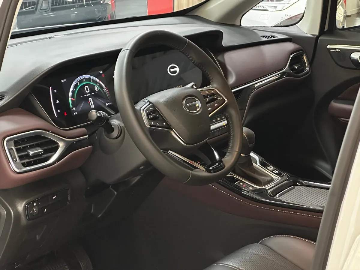 2023 GAC Trumpchi M6 1.5T 177HP L4 7DCT,autocango,china used car exporter,china ev exporter,chinese used car exporter,chinese used ev exporter