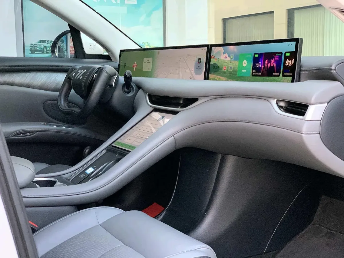 2023 IM LS6 BEV 90KWH,autocango,china used car exporter,china ev exporter,chinese used car exporter,chinese used ev exporter