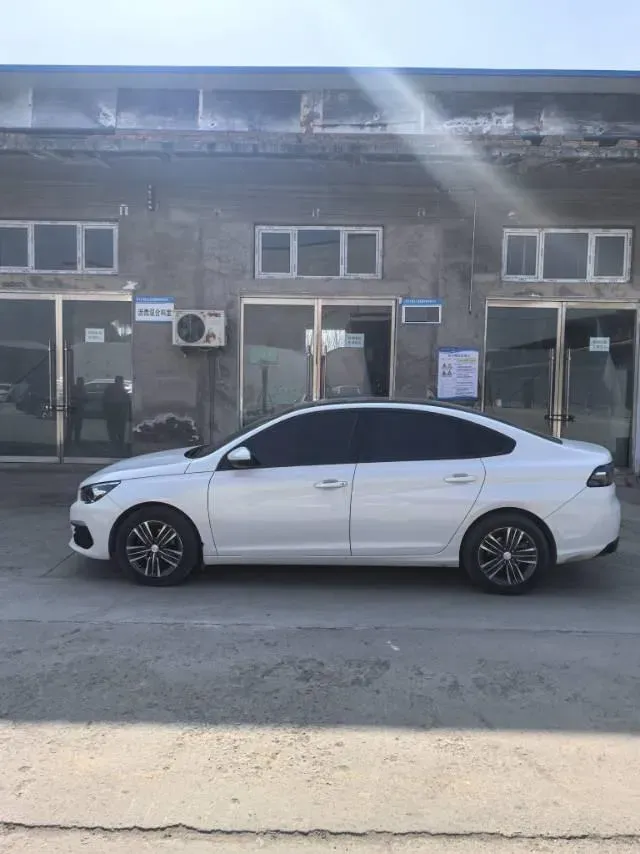 2016 Peugeot 308 1.6L 117HP L4 6AT,autocango,china used car exporter,china ev exporter,chinese used car exporter,chinese used ev exporter