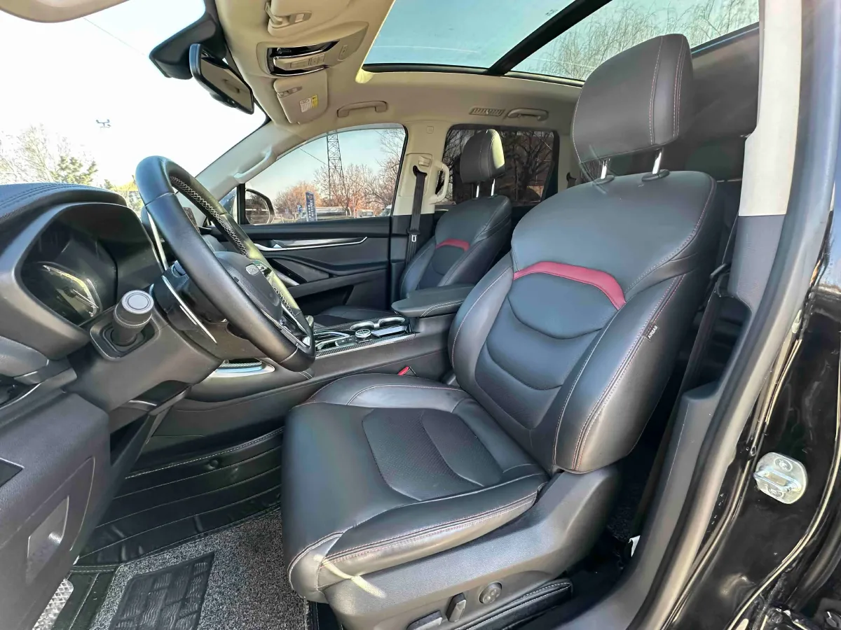 2021 MAXUS D90 Pro 2.0T 218HP L4 8AT,autocango,china used car exporter,china ev exporter,chinese used car exporter,chinese used ev exporter