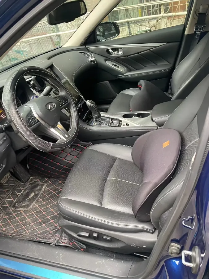 2018 Jeep Grand Commander 2.0T 265HP L4 9AT,autocango,china used car exporter,china ev exporter,chinese used car exporter,chinese used ev exporter