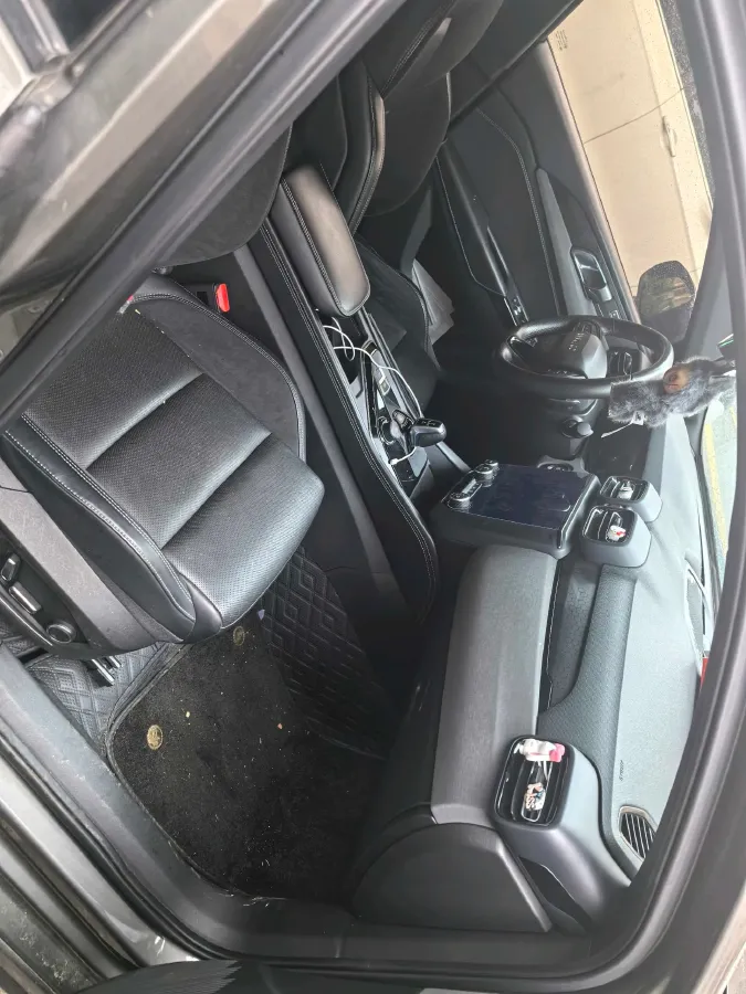 2022 LYNK&CO 03 2.0T 190HP L4 7DCT,autocango,china used car exporter,china ev exporter,chinese used car exporter,chinese used ev exporter