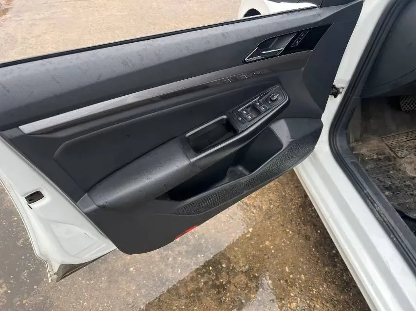 2020 Volkswagen Bora 1.5L 113HP L4 6AT,autocango,china used car exporter,china ev exporter,chinese used car exporter,chinese used ev exporter