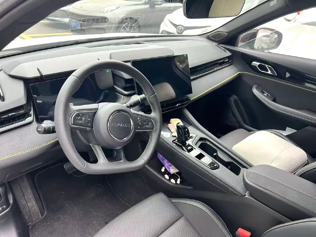 2023 Haval H5 2.0T 224HP L4 8AT,autocango,china used car exporter,china ev exporter,chinese used car exporter,chinese used ev exporter