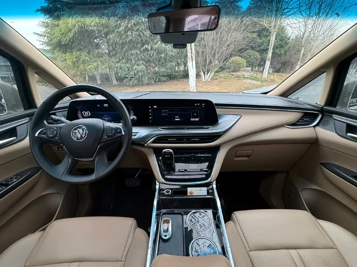 2021 Buick GL8 2.0T 237HP L4 9AT,autocango,china used car exporter,china ev exporter,chinese used car exporter,chinese used ev exporter