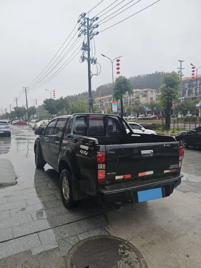 2020 Isuzu LingTuo 2.5T 150HP L4 6AT,autocango,china used car exporter,china ev exporter,chinese used car exporter,chinese used ev exporter