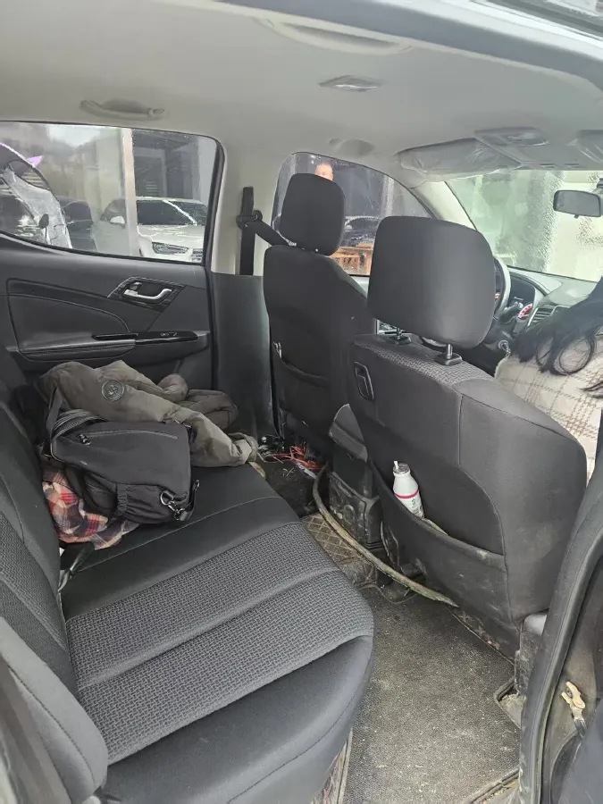 2020 Isuzu LingTuo 2.5T 150HP L4 6AT,autocango,china used car exporter,china ev exporter,chinese used car exporter,chinese used ev exporter