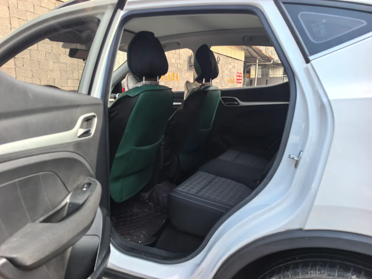 2020 MG ZS 1.5L 120HP L4 5MT,autocango,china used car exporter,china ev exporter,chinese used car exporter,chinese used ev exporter