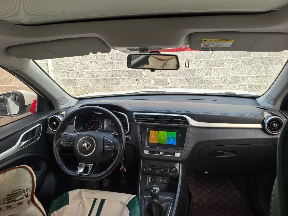 2020 MG ZS 1.5L 120HP L4 5MT,autocango,china used car exporter,china ev exporter,chinese used car exporter,chinese used ev exporter