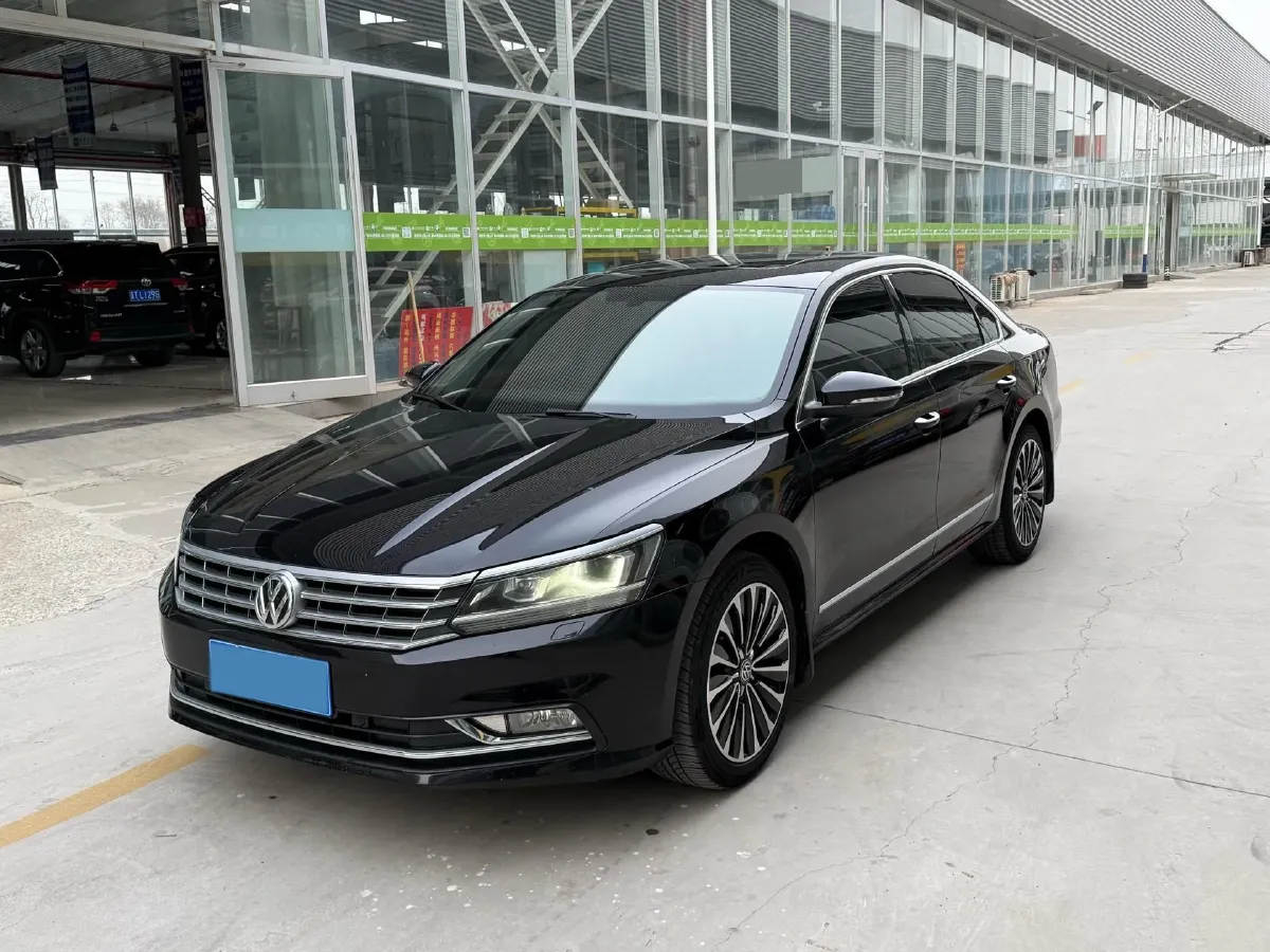 2017 Volkswagen Passat 1.8T 180HP L4 7DCT,autocango,china used car exporter,china ev exporter,chinese used car exporter,chinese used ev exporter