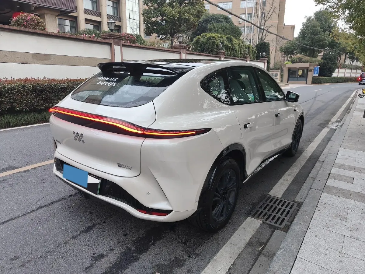2023 IM LS7 BEV 77KWH,autocango,china used car exporter,china ev exporter,chinese used car exporter,chinese used ev exporter