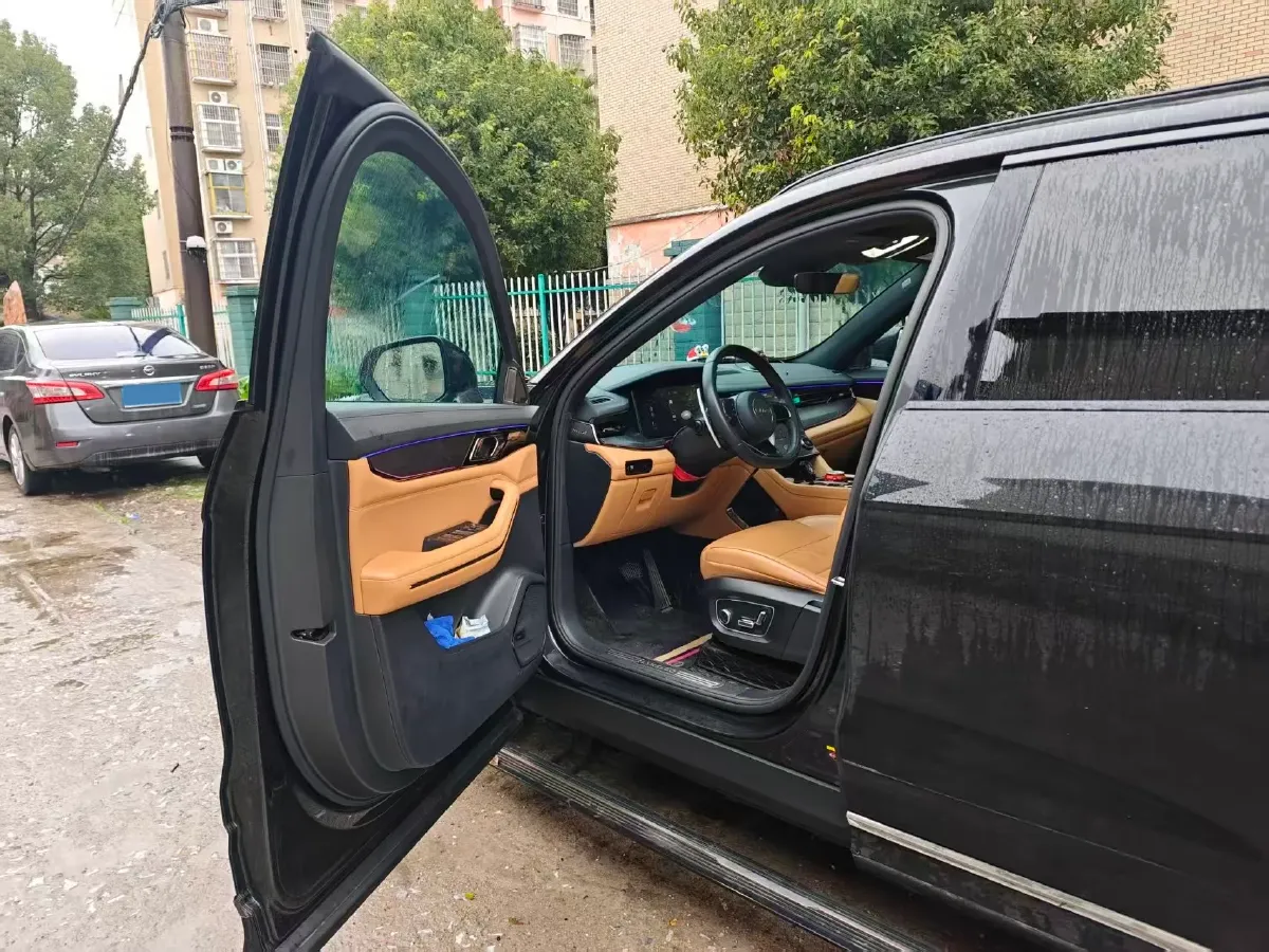 2021 Buick GL8 2.0T 237HP L4 9AT,autocango,china used car exporter,china ev exporter,chinese used car exporter,chinese used ev exporter