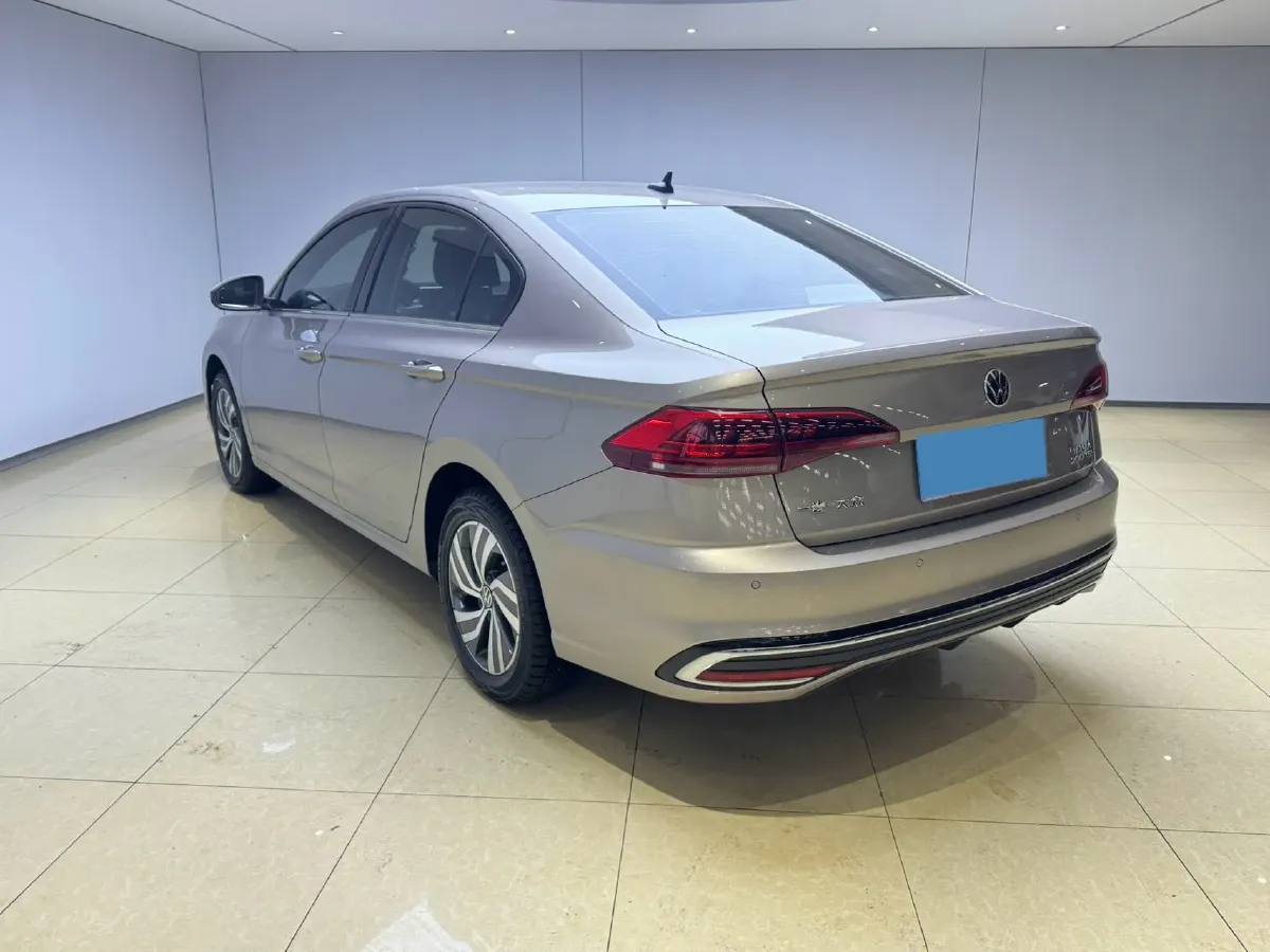 2023 Volkswagen Bora 1.2T 116HP L4 7DCT,autocango,china used car exporter,china ev exporter,chinese used car exporter,chinese used ev exporter