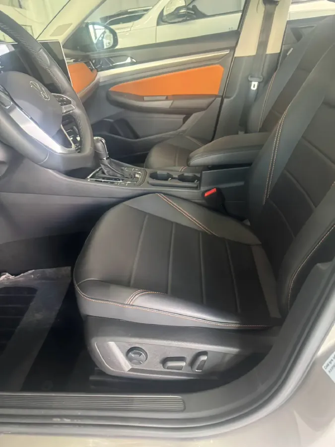 2023 Volkswagen Bora 1.2T 116HP L4 7DCT,autocango,china used car exporter,china ev exporter,chinese used car exporter,chinese used ev exporter