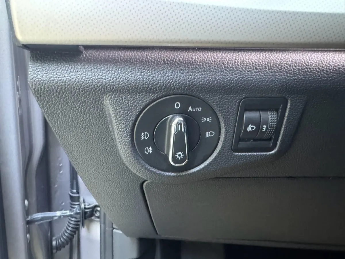 2023 Volkswagen Bora 1.2T 116HP L4 7DCT,autocango,china used car exporter,china ev exporter,chinese used car exporter,chinese used ev exporter