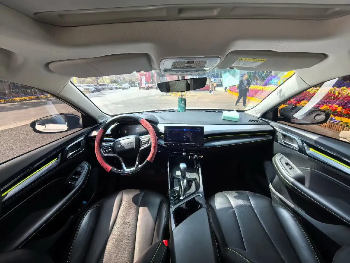 2021 Roewe i5 1.5L 120HP L4 CVT,autocango,china used car exporter,china ev exporter,chinese used car exporter,chinese used ev exporter