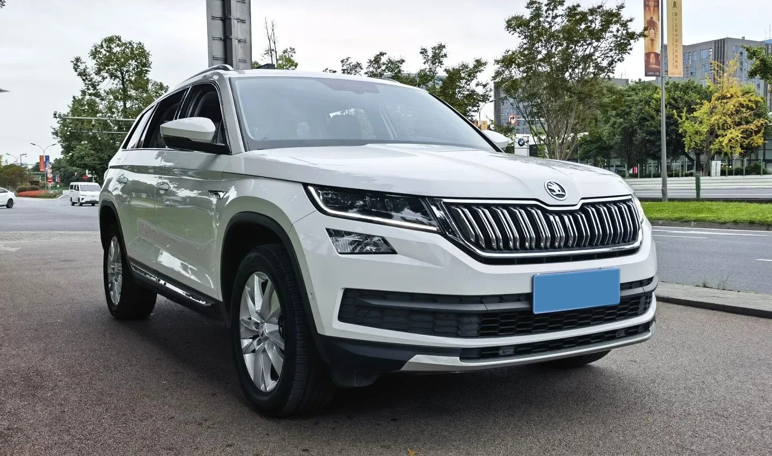 2021 Skoda Kodiak 2.0T 186HP L4 7DCT,autocango,china used car exporter,china ev exporter,chinese used car exporter,chinese used ev exporter