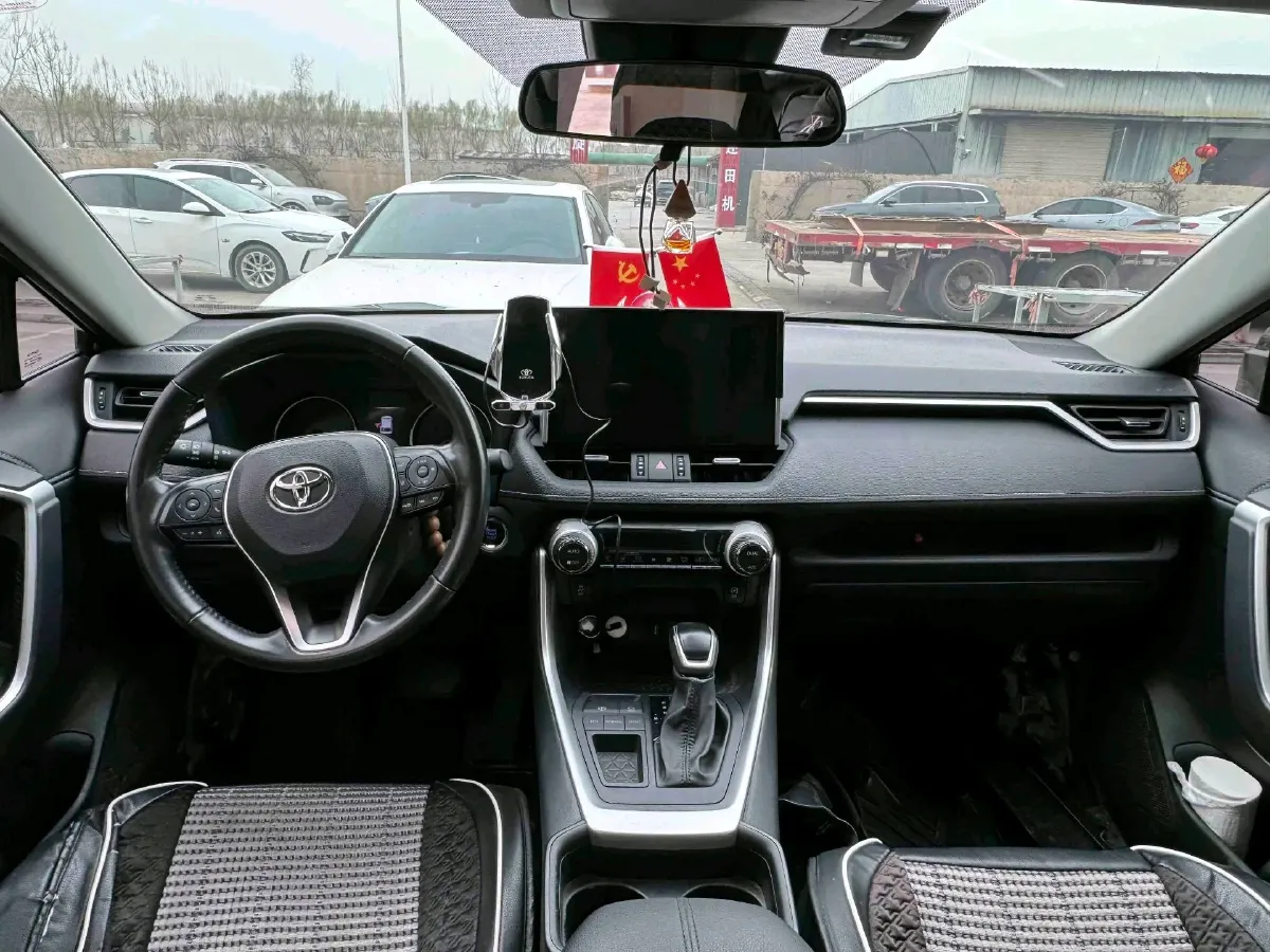 2022 Toyota Wildlander 2.0L 171HP L4 CVT,autocango,china used car exporter,china ev exporter,chinese used car exporter,chinese used ev exporter