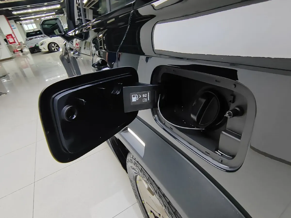 2025 Jetour Traveller 2.0T 254HP L4 7DCT,autocango,china used car exporter,china ev exporter,chinese used car exporter,chinese used ev exporter